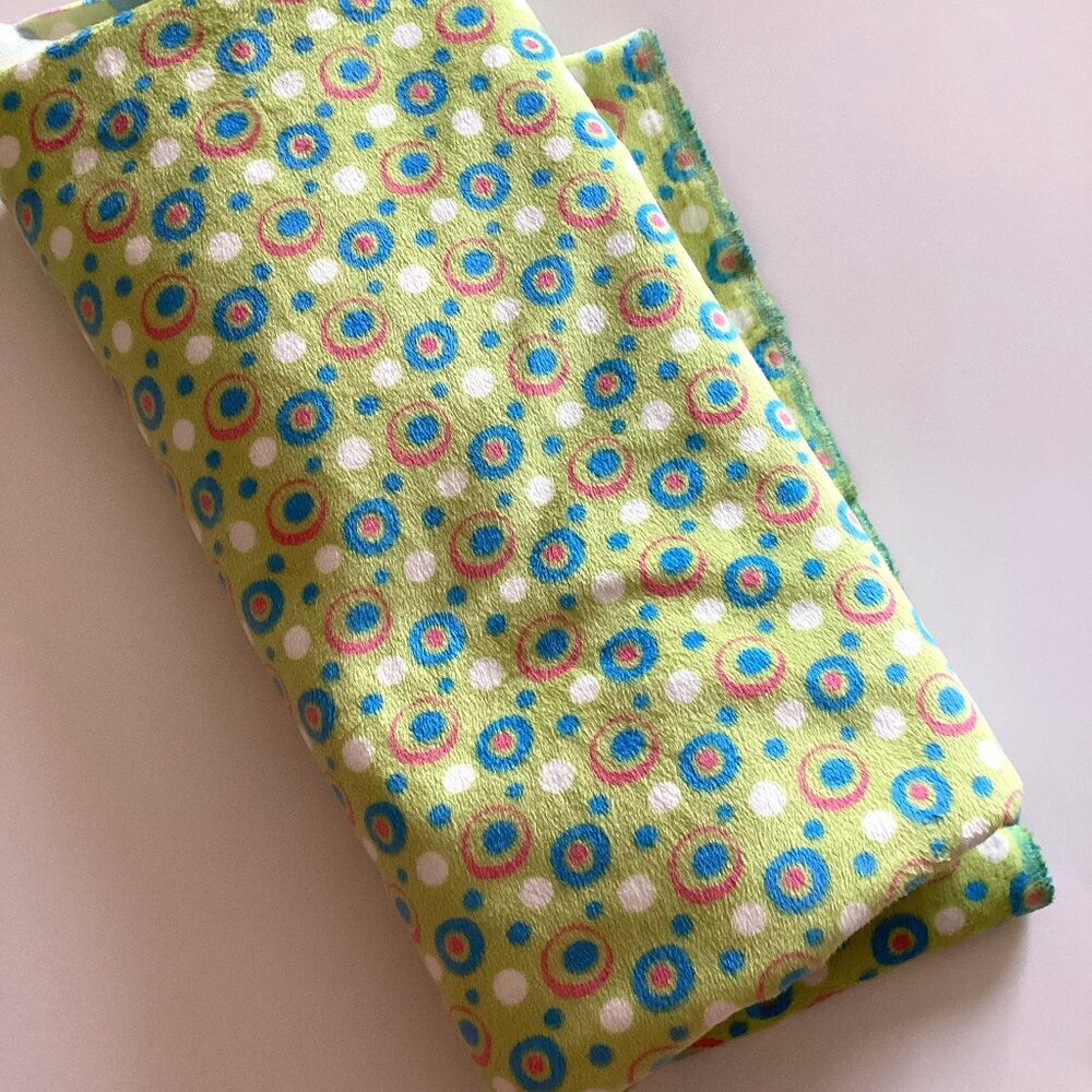 Stretchy Green Fabric With Circles For Sewing Material Crafts Crafting